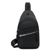 Mochila Bolsa Tiracolo Transversal Pochete De Peito Cross Body Impermeável Com Saída Para Fone Preto - 1
