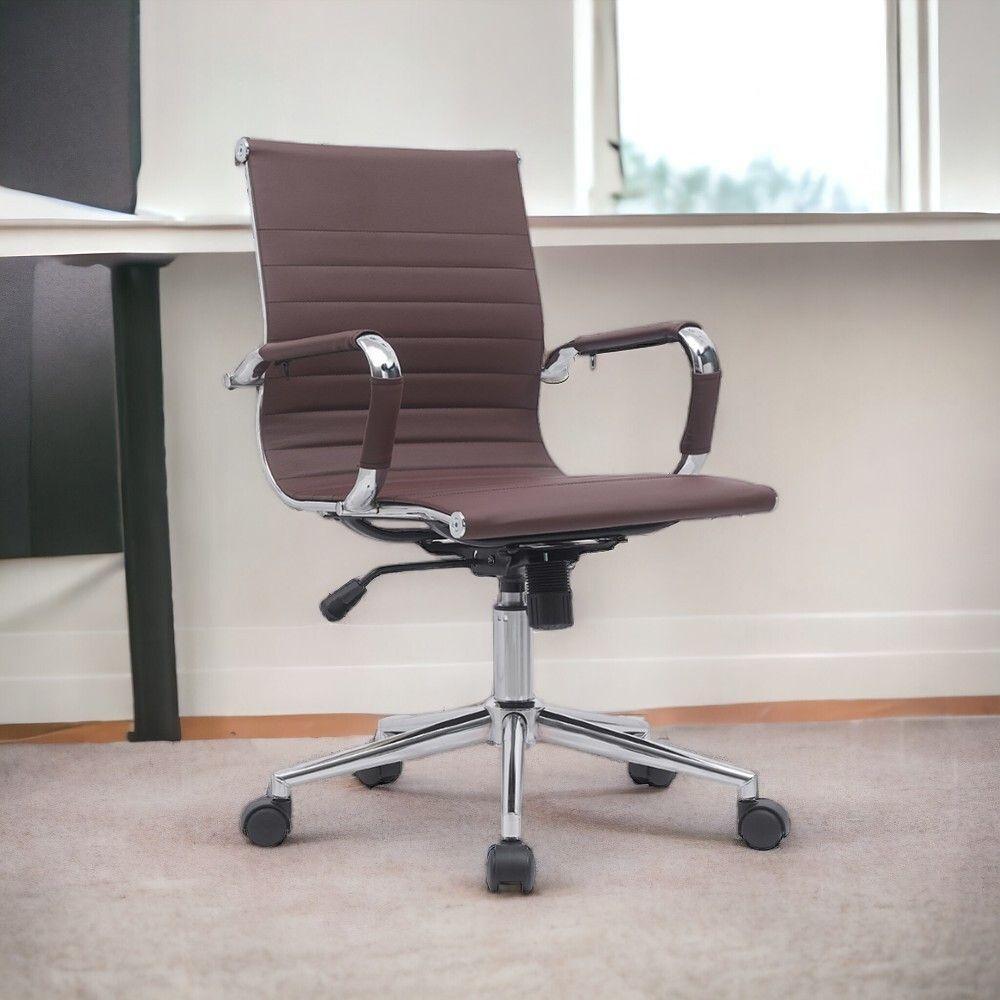 Cadeira Executiva Estofada Em Couro Marrom Com Braços Cromados - Sofisticação E Conforto Profissional - 1
