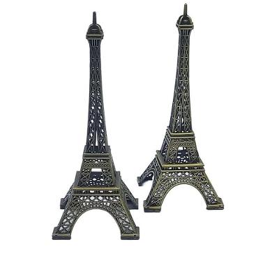 Enfeite Torre Eiffel Estatua Paris Metal Decoracao Miniatura Presente Lembranca Bronze