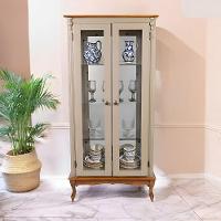 Cristaleira 2 Portas Com Puxador Bolinha E Pés Luiz Xv - Amêndoa Laca Com Tampo E Base Imbuia Glazer - Puxador Bola - 1