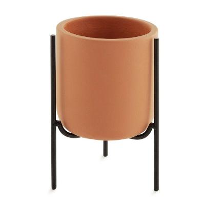 Cachepot Terracota Em Cimento Suporte Metálico Preto 15x10