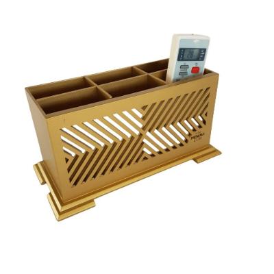 Porta Controles Tv/ar Mdf Com 6 Divisórias Dourado Alt 12cm X Larg 13cm X Comp 27cm
