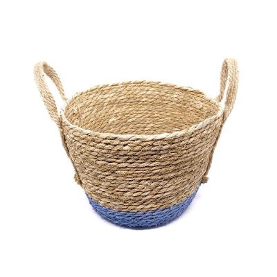 Cesta De Fibra Natural Seagrass Com Fundo Azul 24,5x31x33 Cm
