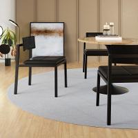 Cadeira Noah Encosto Anatômico. Courino Preto Courino Preto