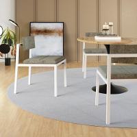 Cadeira Noah Encosto Anatômico Pés Brancos. Lautrec Marrom Lautrec Marrom