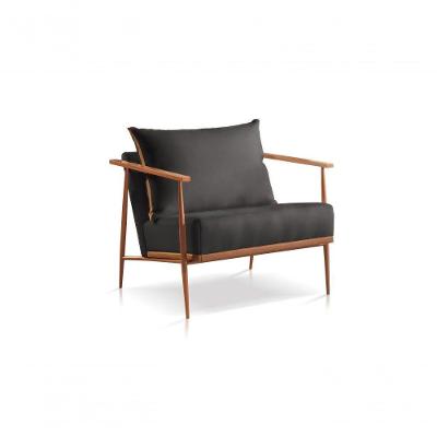 Poltrona Mari Linho Preto Base Cobre Confort