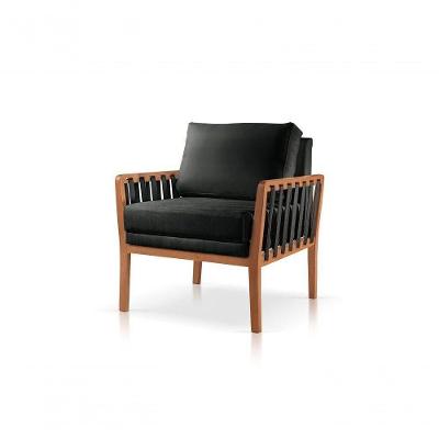 Poltrona Perla Veludo Preto Decorativa Sala Estar Confort