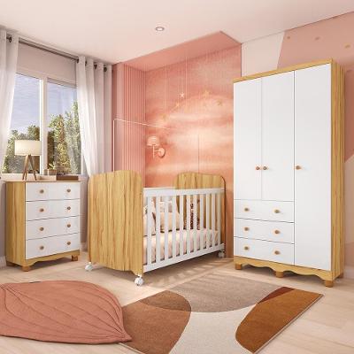 Dormitório Infantil Júnior Guarda Roupa 3 Portas, Cômoda E Berço Uli Branco Brilho/amêndoa - Móveis Peroba