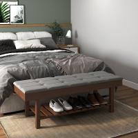 Banco Em Madeira Almofadado Com Sapateira Cinza Pena - 1