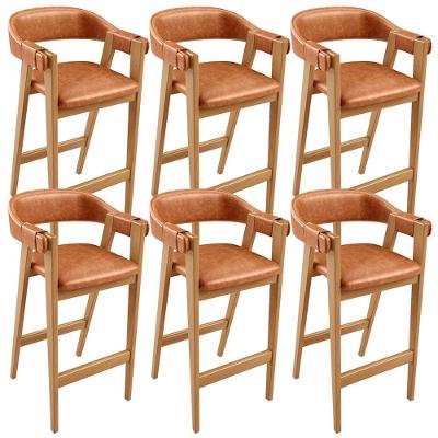 Kit 06 Banquetas Alta Nadja L02 Assento em PVC Estrutura em Madeira com Encosto Caramelo