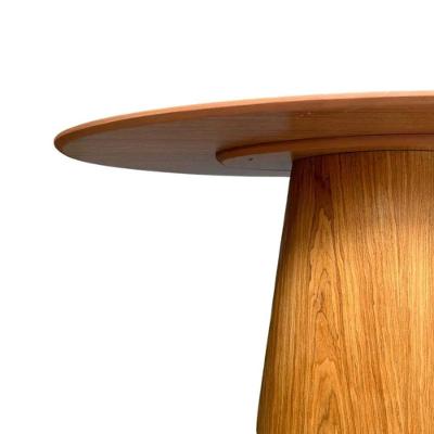 Mesa De Jantar Cone Oval 135x90 Cm Tampo Cinamomo Base Cinamomo