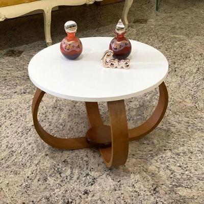 Mesa De Centro E Lateral Pés Cebola 50x35cm Cor Branco