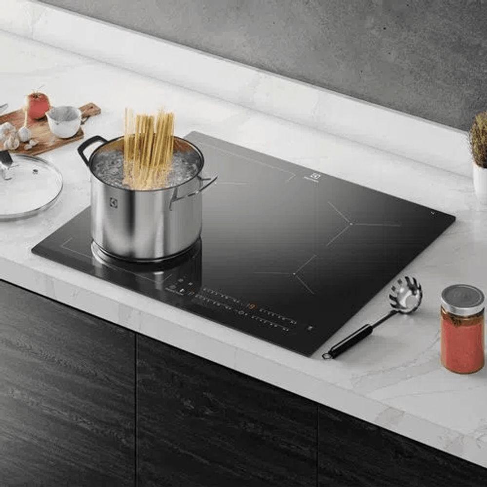 Cooktop 4 Bocas De Indução Electrolux Experience Com Unicook E Timer IE60P 220V - 5