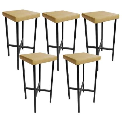 Kit 5 Banquetas Stella L02 Assento Courino Estrutura Ferro Fixa sem Encosto Fendi