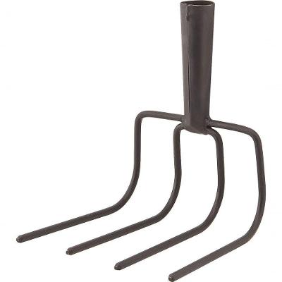 Forcado Curvo 4 Dentes Sem Cabo Vonder