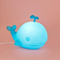 Luminária Baleia Bailey: Elegância Oceânica Para Ambientes Aconchegantes