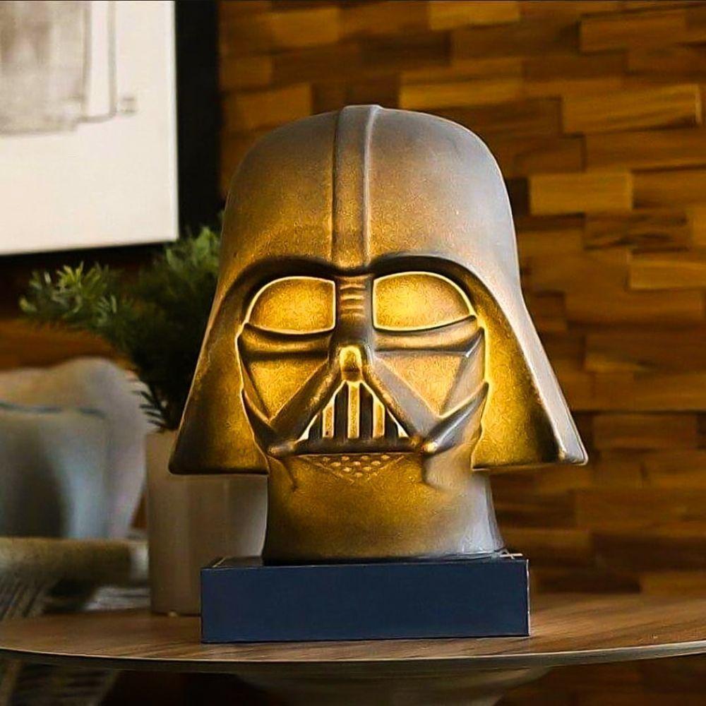 Luminária Darth Vader: Estilo E Iluminação Inspirados Em Star Wars Para Seu Espaço - 1