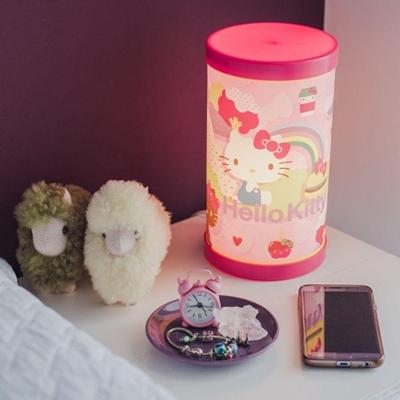 Luminária De Mesa Arco-íris Hello Kitty Bivolt Com Design Exclusivo