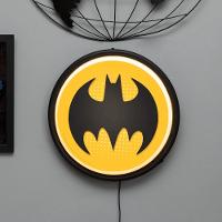 Luminária De Parede Led Do Batman - Iluminação E Estilo Para Fãs Do Cavaleiro Das Trevas - 1
