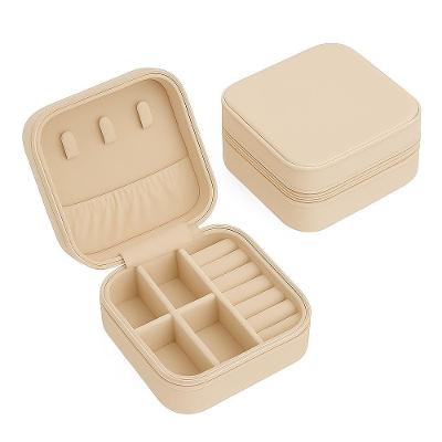 Mini Porta-jóias Em Couro Sintético Bege – Compacto, Elegante E Ideal Para Viagens