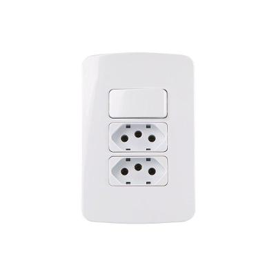 Interruptor Simples 10a E Tomada Dupla 2p+t 20a Margirius B3 Com Placa 4x2 Branco Branco