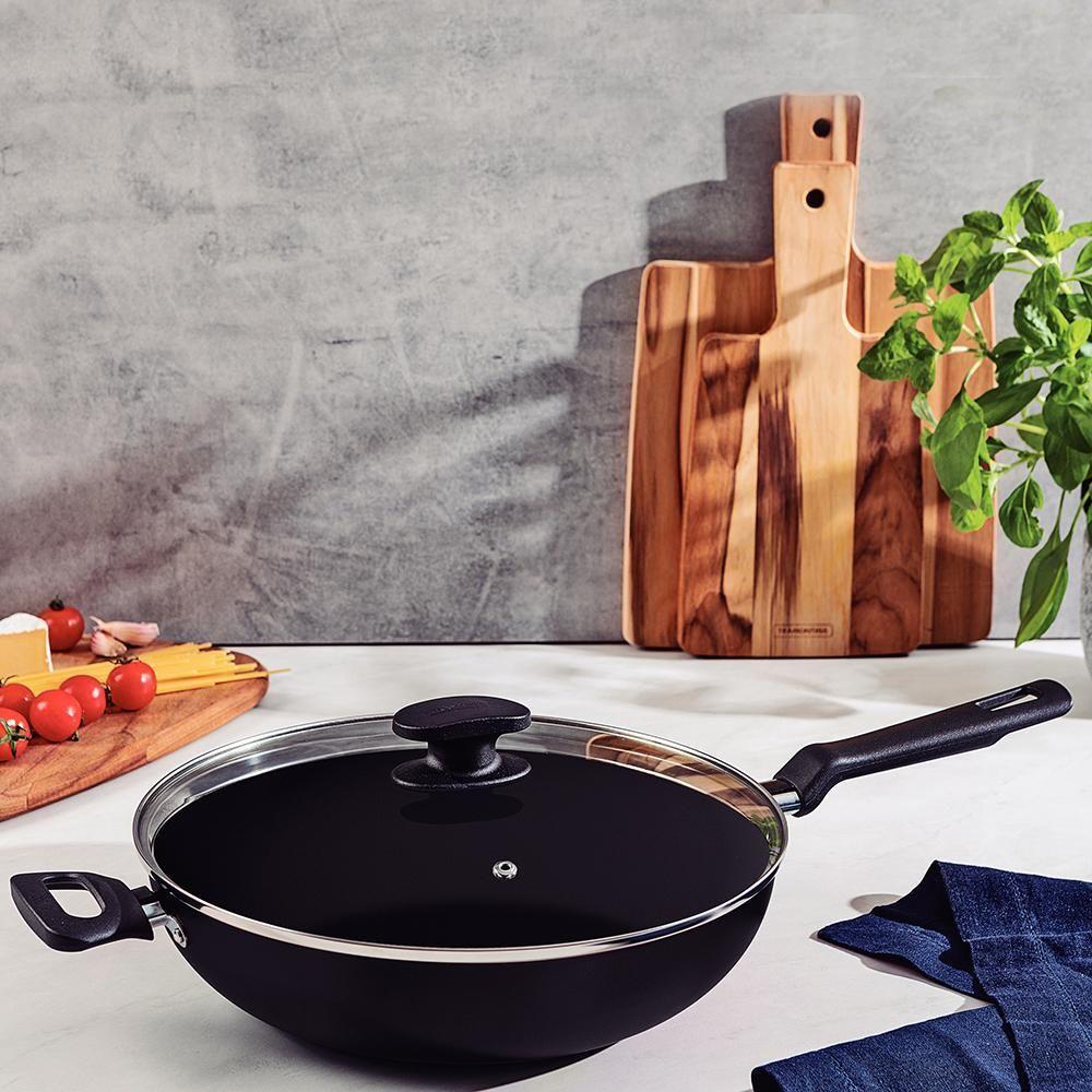 Caçarola Turim Alumínio Chumbo Antiaderente 2,8l + Faqueiro Ipanema Azul 24pc + Wok Loreto 3,3l - 9