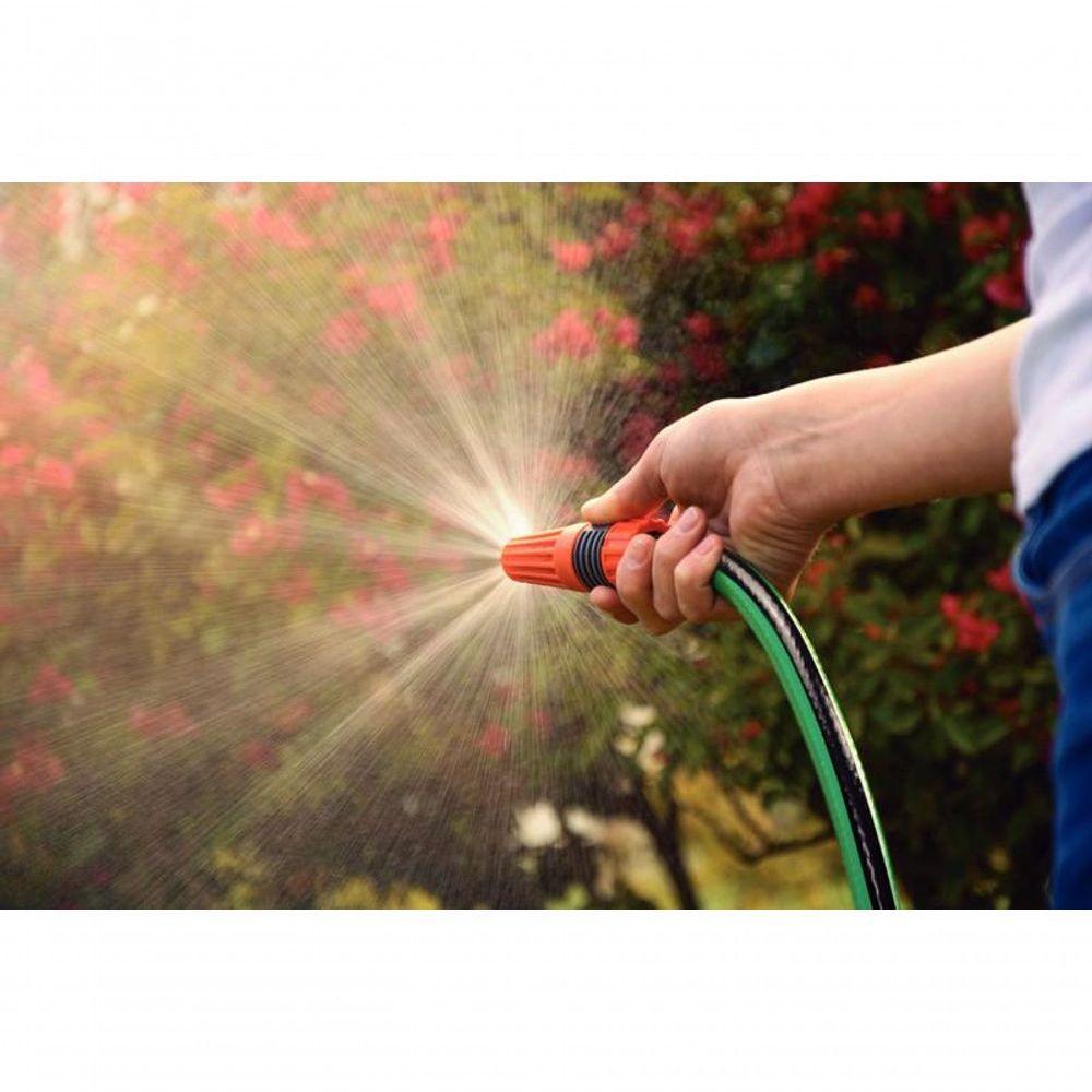 Mangueira Flex Para Jardim Tramontina Em Pvc Verde Com Faixa Preta 4 Camadas 30m Engate Rosqueado E Esguicho - 2