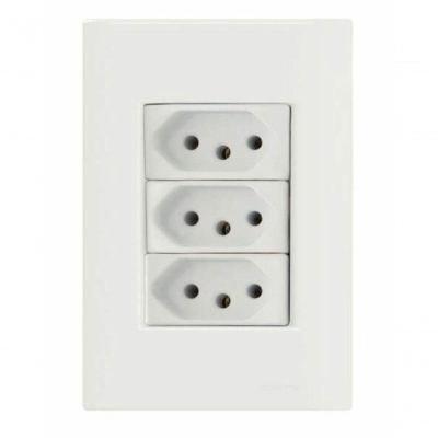 Conjunto 4x2 Com 3 Tomadas 2p+t 20 A 250 V Tramontina Giz Branco