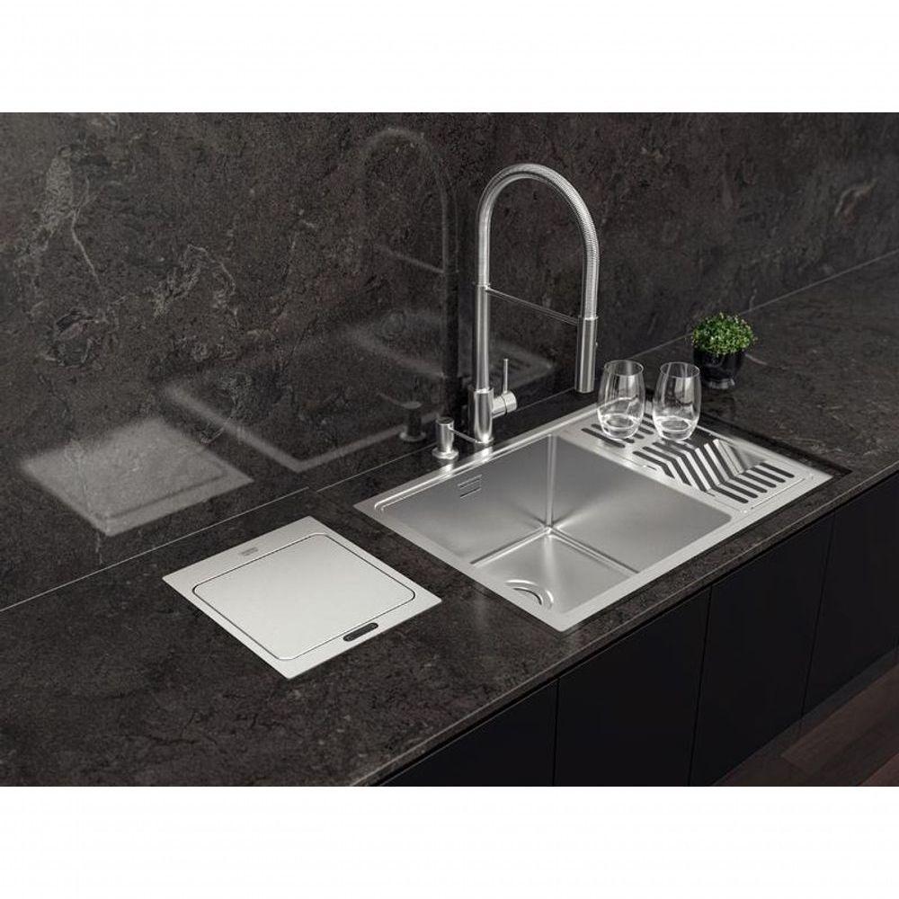 Lixeira De Embutir Com Sensor Tramontina Next Em Inox Com Balde Plástico 5 Litros - 2