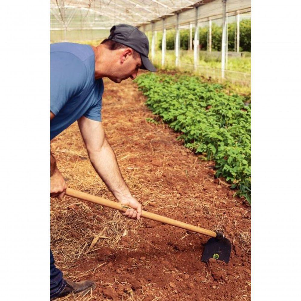 Enxada Para Solo Pesado 1.0 Tramontina Em Aço Com Cabo De Madeira 130cm - 2