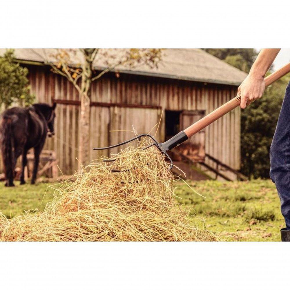 Forcado Reto De Arame Tramontina 4 Dentes Com Cabo De Madeira 71cm - 2