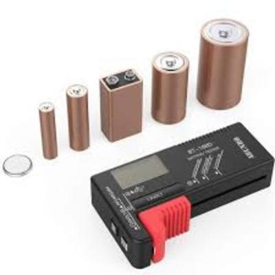 Testador Digital De Pilhas E Baterias Universal – Medidor De Carga 1,5v A 9v Com Display Lcd