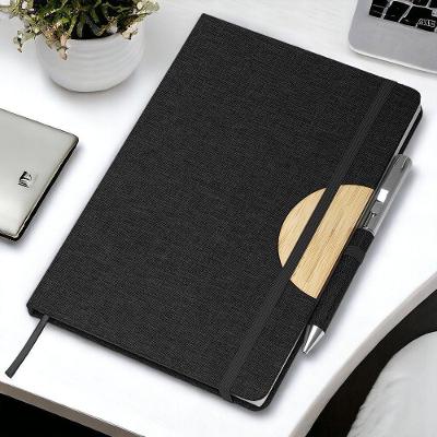 Caderno Capa Dura Com Suporte De Caneta E Elástico Preto