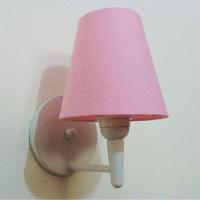 Arandela Cone Md-2004 Base Branco Cúpula Em Tecido 14-14x07cm Rosa Bebê - Bivolt - 5