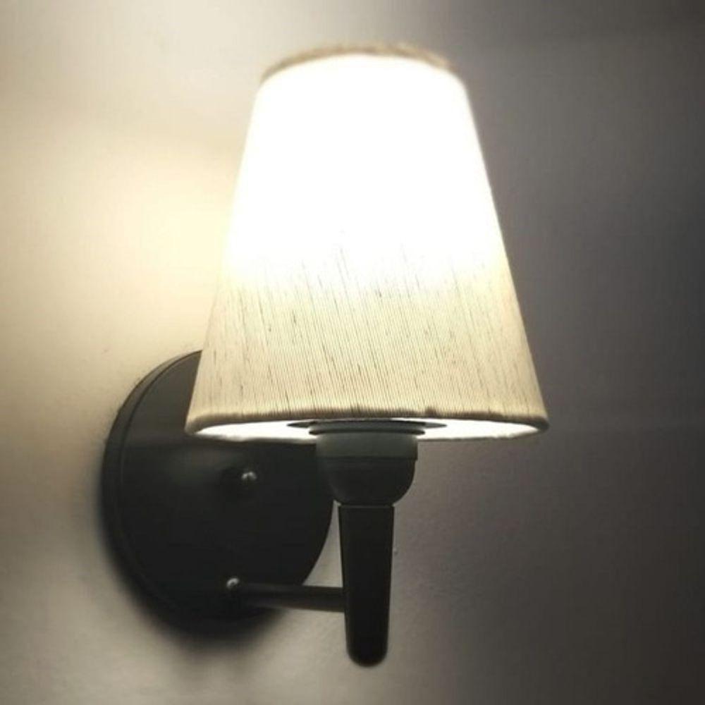 Arandela Cone Md-2004 Base Preto Cúpula Em Tecido 14-14x07cm Linho Bege - Bivolt - 7