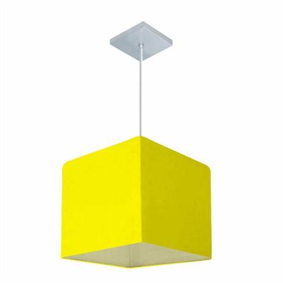 Lustre Pendente Quadrado Vivare Md-4058 Cúpula Em Tecido 21/25x25cm - Bivolt Amarelo 110v/220v