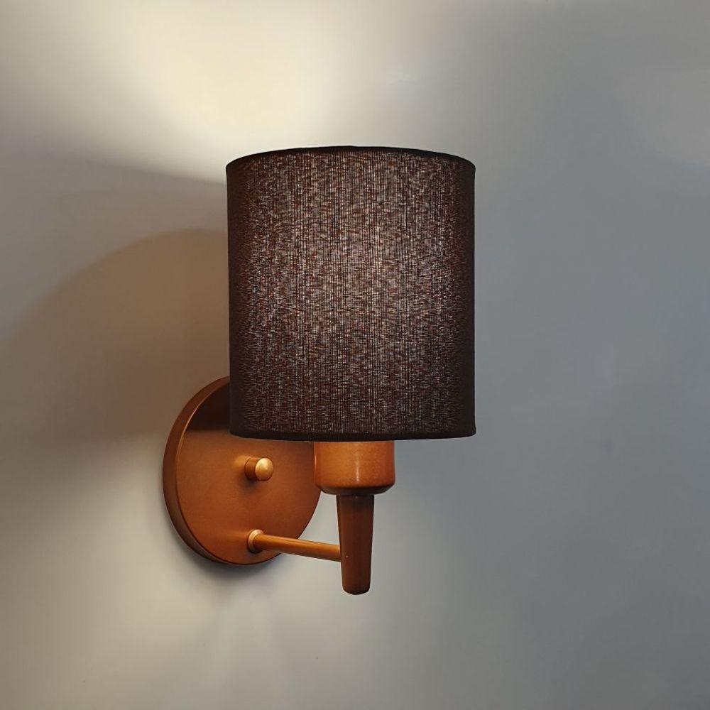 Arandela Cilíndrica Md-2009 Base Cobre Cúpula Em Tecido 14x15cm Café - Bivolt - 2