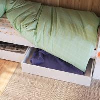 Cama Infantil Montessoriana Casinha Solteiro Menino Menina Com Proteção Lateral E Gavetas Com Rodas Branco Com Rosa - 3