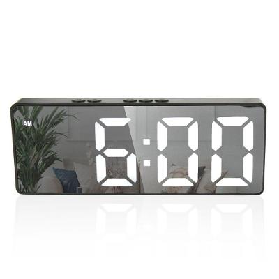 Relogio Despertador Digital Led Usb Pilha Portatil Alarme Cabeceira Cores Preto