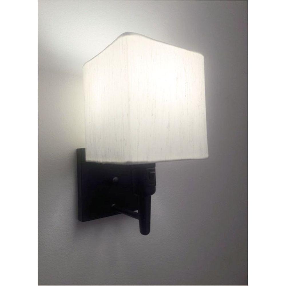 Arandela Quadrada Md-2019 Preto C- Inter Liga E Desl Cúpula Em Tecido Linho Bege - Bivolt - 1