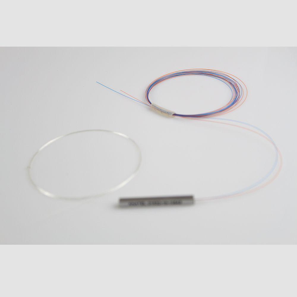 Cabo Optico Splitter Evus Opf-plc1x2-nc250 Plc 1x2 Nc 1,5m G657a1 - 1