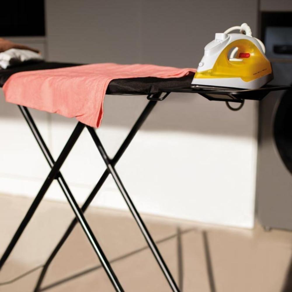 Mesa De Passar Roupa Preta Com Regulagem De Altura Mor - 8