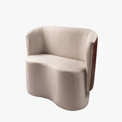 Sofá Orgânico 2 Lugares Curvo Living Marfim