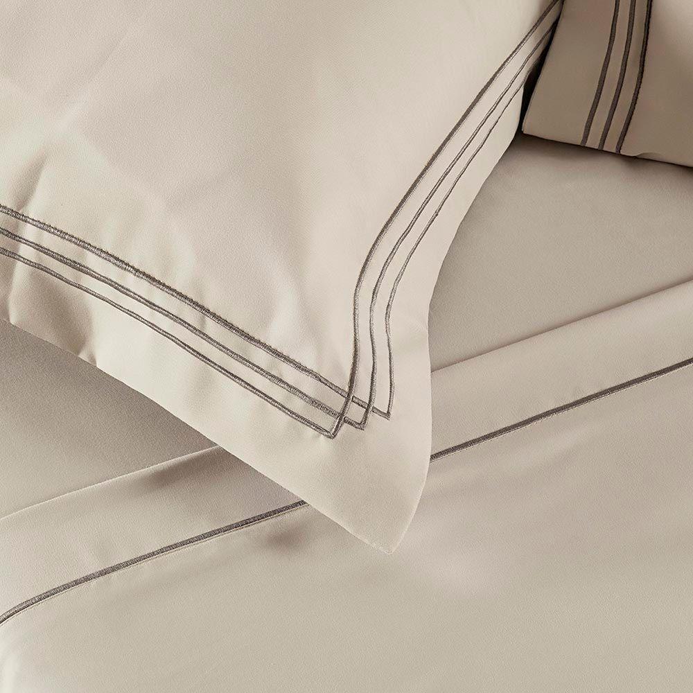 Jogo Cama Lençol Trivio Casal 400 Fios Bordado Fronhas Aba Americana 4 Peças Bege - 3