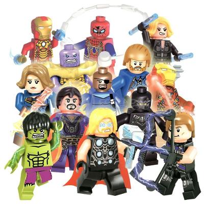 Kit 12 Bonecos Avengers Bloco De Montar Tamanho:12