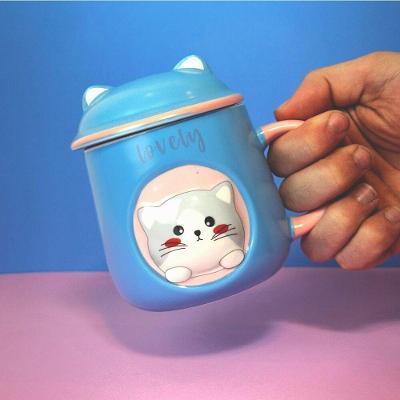 Caneca 3d Gatinho Azul Com Tampa E Colher - Charme E Alegria Para Seus Momentos