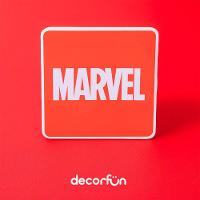 Luminária Usb Slim Marvel: Estilo Moderno Para Ambientes Geek E Elegantes