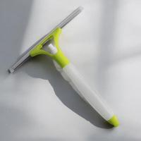 Rodo De Janela Prático Com Spray Antiferrugem - Elegância Em Branco E Verde - 2