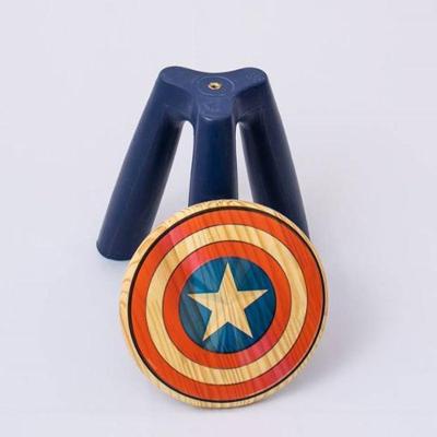 Banqueta Compacta Estilo Escudo Do Capitão América - Toque Heroico Para Seu Espaço!