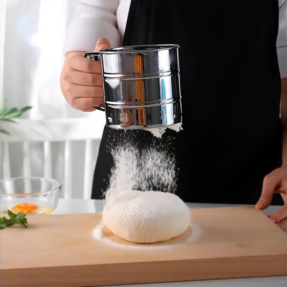 Caneco Polvilhador Inox Com Gatilho - Precisão E Praticidade Na Cozinha - 4